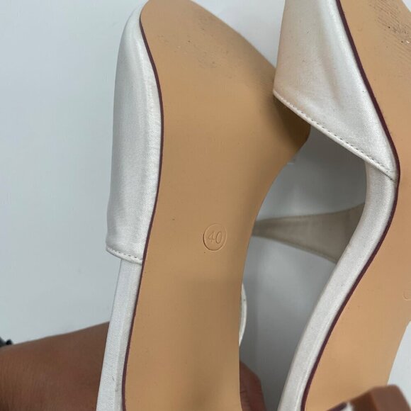 White Satin Open Toe Strappy Ankle Strap Heels Womens Size 9.5 Bridal Wedding - Picture 6 of 7